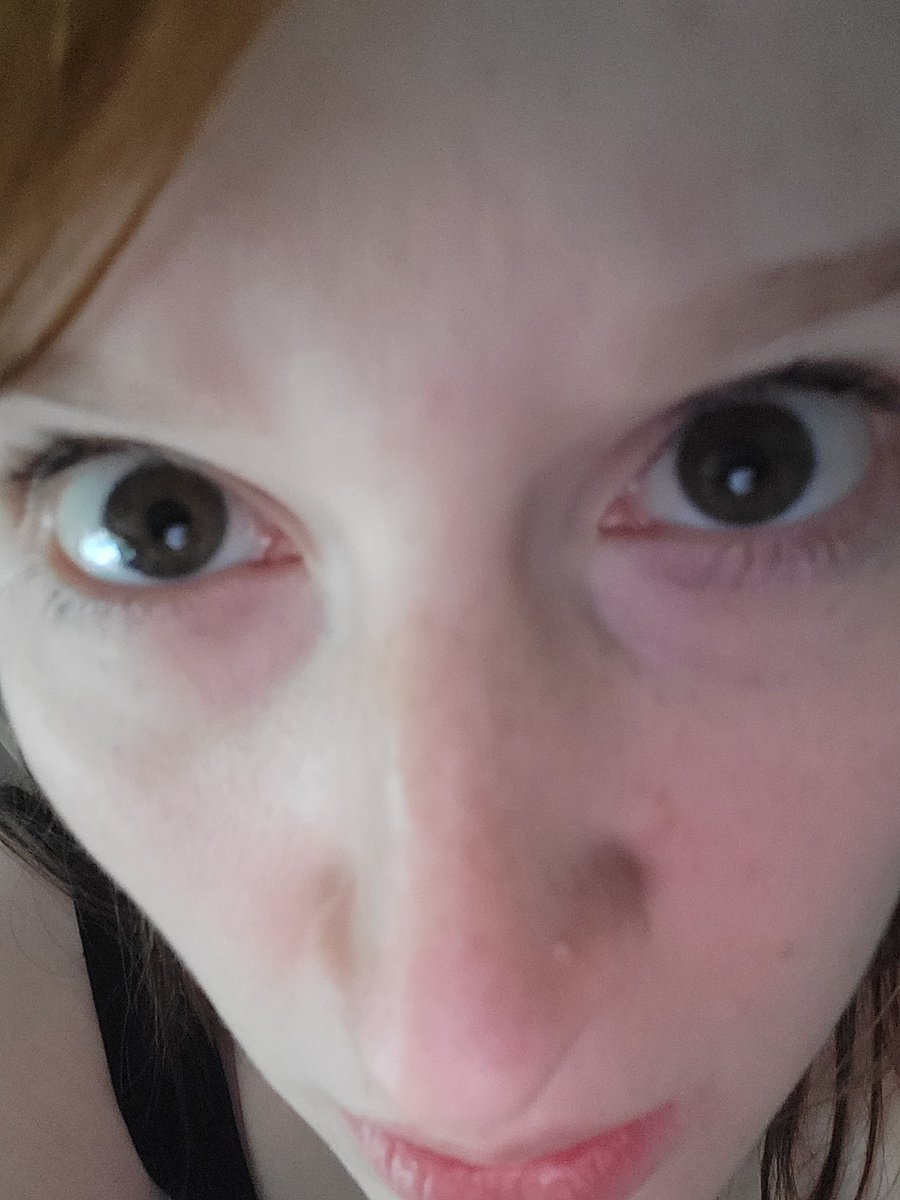 YALL IM 3 YEARS SH FREE 🎉🎉🎉🎂💪😤 FUCK YEA