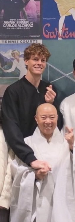 a sto giro ci siamo beccati anche la benedizione buddhista