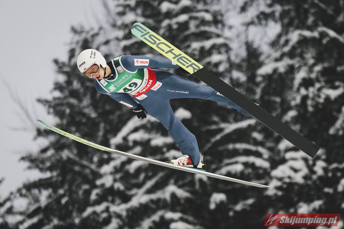 Po raz pierwszy od 20 stycznia 2007 r. w czołowej "30" zawodów Pucharu Świata w Zakopanem nie ma nikogo z trójki Kamil Stoch-Dawid Kubacki-Piotr Żyła.

20 stycznia 2007 r. to również data urodzin Kacpra Tomasiaka.

Nie ma przypadków, są tylko znaki #skijumpingfamily <a href="/Skijumpingpl/">Skijumping.pl</a>