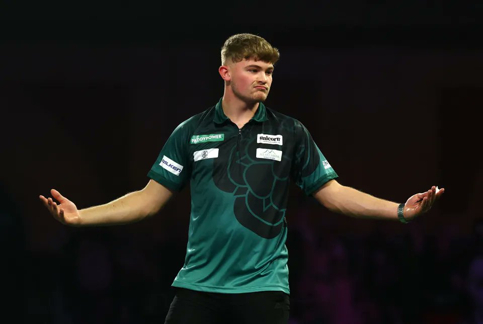 UnicornDarts's tweet photo. 🍾⭐️ MANBY MAKES IT 🍾⭐️

Charlie Manby has clinched his maiden PDC Tour Card, doing so via the Q-School OoM.

Reaching the L8 today means he can't be caught.

A brilliant achievement that caps off an incredible few months for Champagne. 

Superb, @CharlieManby 👏

#TeamUnicorn https://t.co/unxEbMiNDf