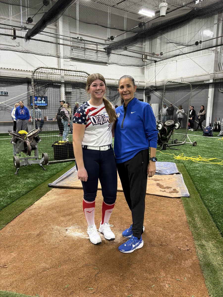 Casey Lyons tweet media