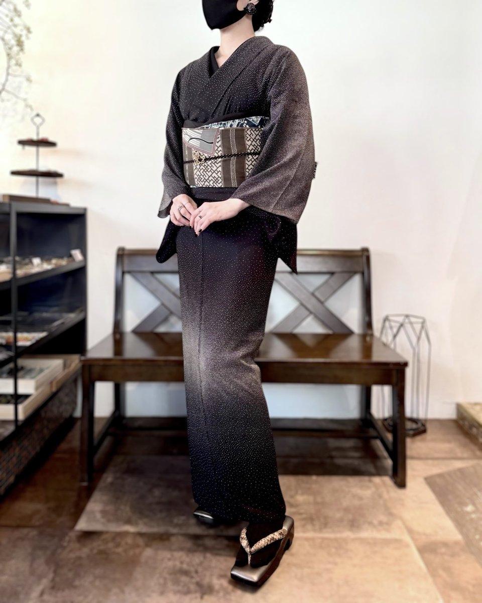 168gitsune's tweet image. ▼コーディネート▼
いつかのコーデ😎　
帯は @mika_mikazo 🌱
ヰロハ狐アイテムは帯留と簪🦊