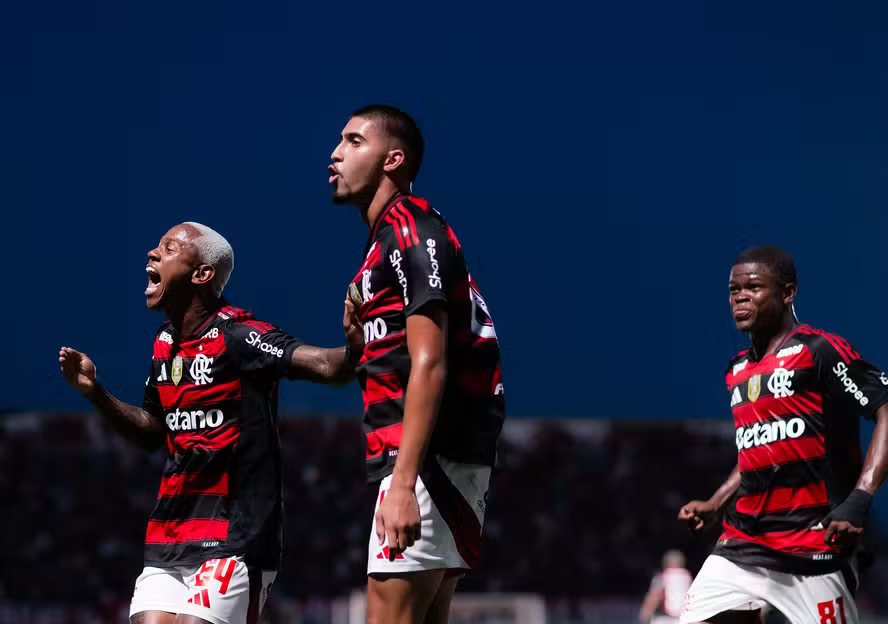 Arthur Muhlenberg ☮️ tweet media