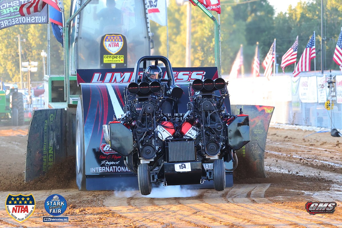 NTPApull's tweet image. Light Modifieds coming at ya! 🔊 🚜 💨 #modified #pulling