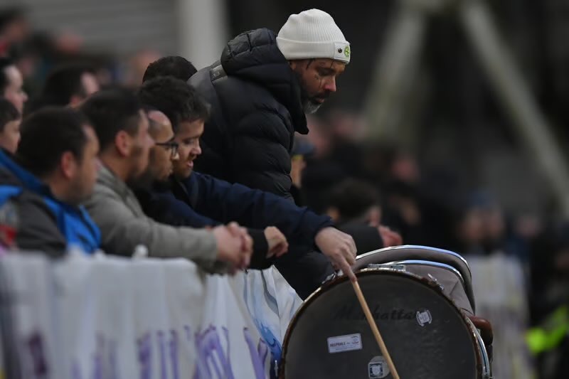 Mooching tweet media