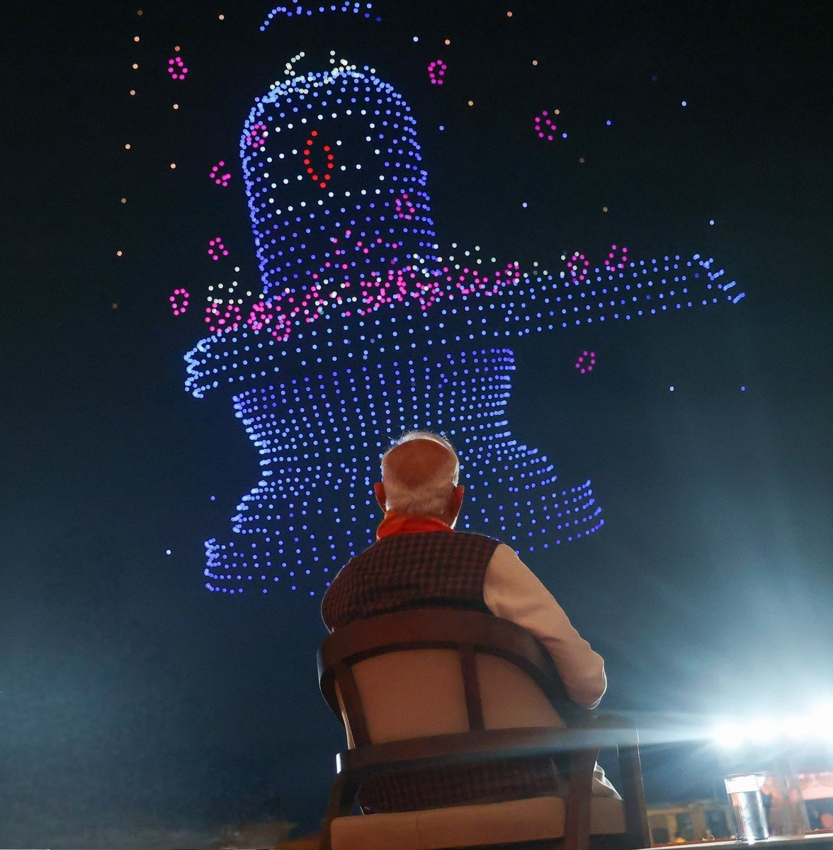 0x(4E6974696E204B756D6172) tweet media