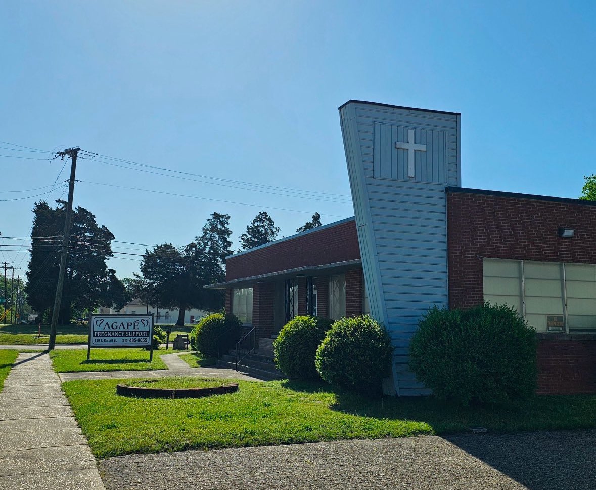 Anna Lulis tweet media