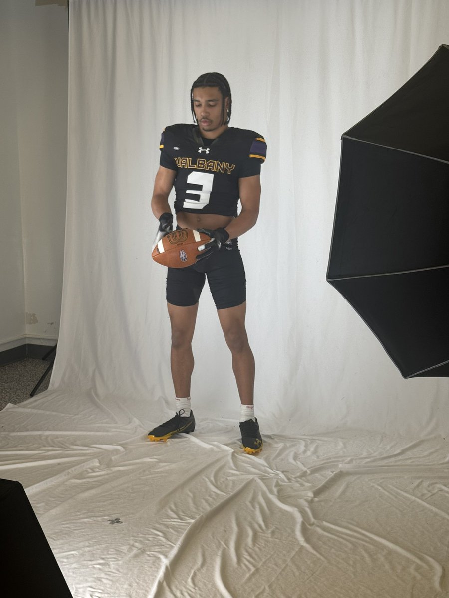 Daniel Growney tweet media