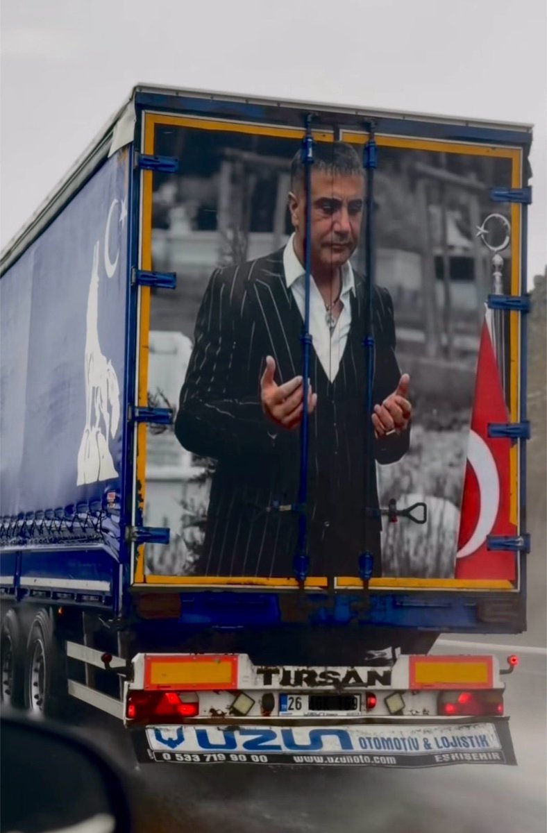 Doğruların gözle görülmeyen ordularına selam olsun!

BİR UMUTTUR YAŞAMAK