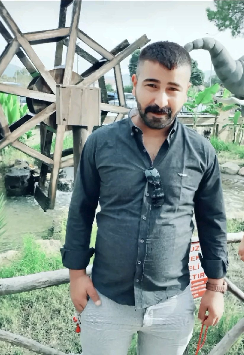 Bende bir Martı TAG sürücüsüyüm. Fotoğrafımı da buraya koyuyorum. götü yiyen taksici varsa bana da ulaşabilir. Her zaman ve her yerde... İnşallah bir gün beni de bir yerlerde tehdit edersiniz.#martıtag