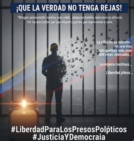 bloqueDM's tweet image. Una tercera noche de vigilia bajo la lluvia. Madres y esposas esperan en las puertas de las cárceles un abrazo que ha tardado años. La libertad no puede ser una "moneda de cambio" política; es un derecho humano. ¡Que vuelvan todos a casa! ⛓️🕊️ #VenezuelaLibre #DerechosHumanos