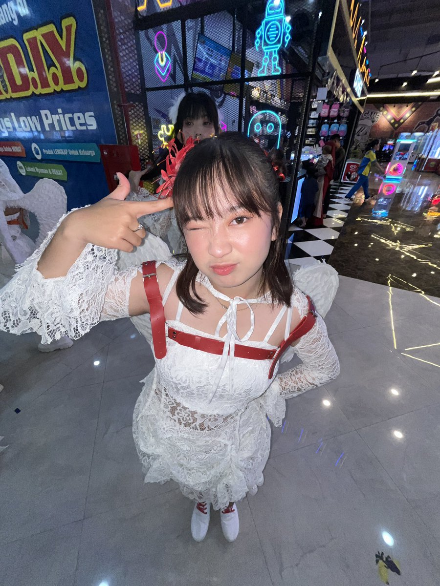 vb is here tweet media