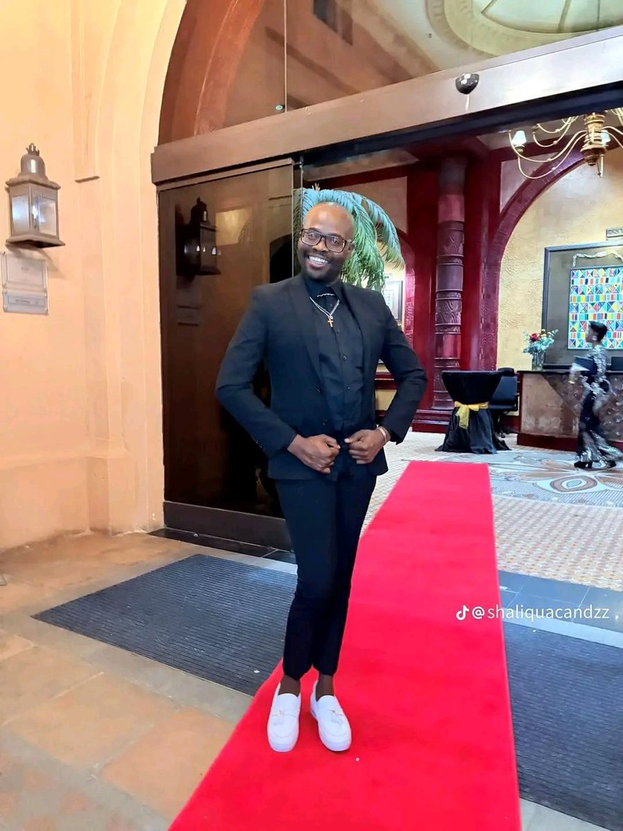 Let's give Mr Moloto and his Team (Ladgac Rehabilitation) Flowers 🌹

Look at Bongi's Transformation