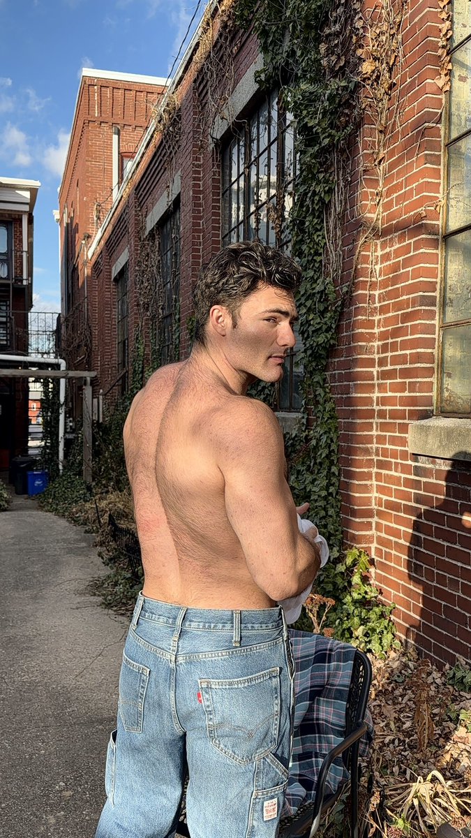 Levi Conely tweet media