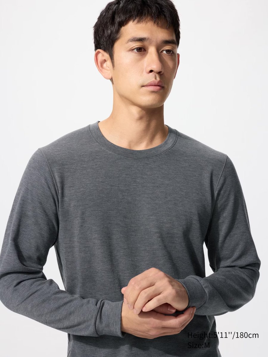 LinkDeal_'s tweet image. Le t-shirt UNIQLO extra chaud pour l’hiver 

14€ au lieu de 25€ 😲

Lien : tidd.ly/4puKn2h