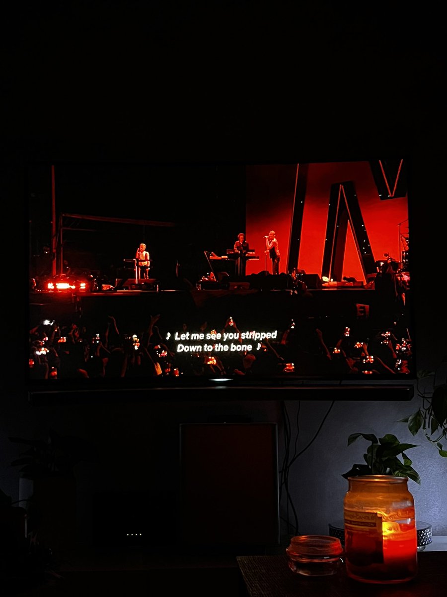 ariesfailure's tweet image. depeche mode for life  😭😭 !!