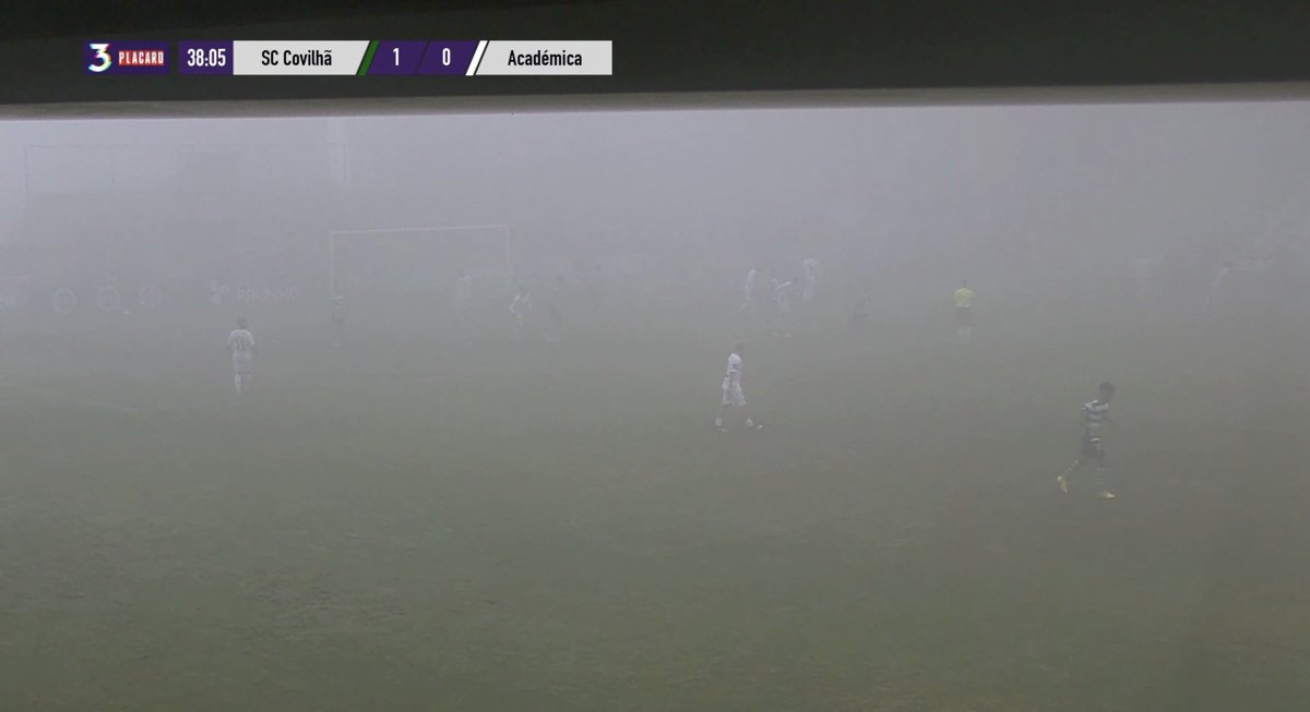 Com outras equipas, este jogo nem tinha começado. Como se trata do SC Covilhã e da Académica, jogaram-se ininterruptamente 39 minutos