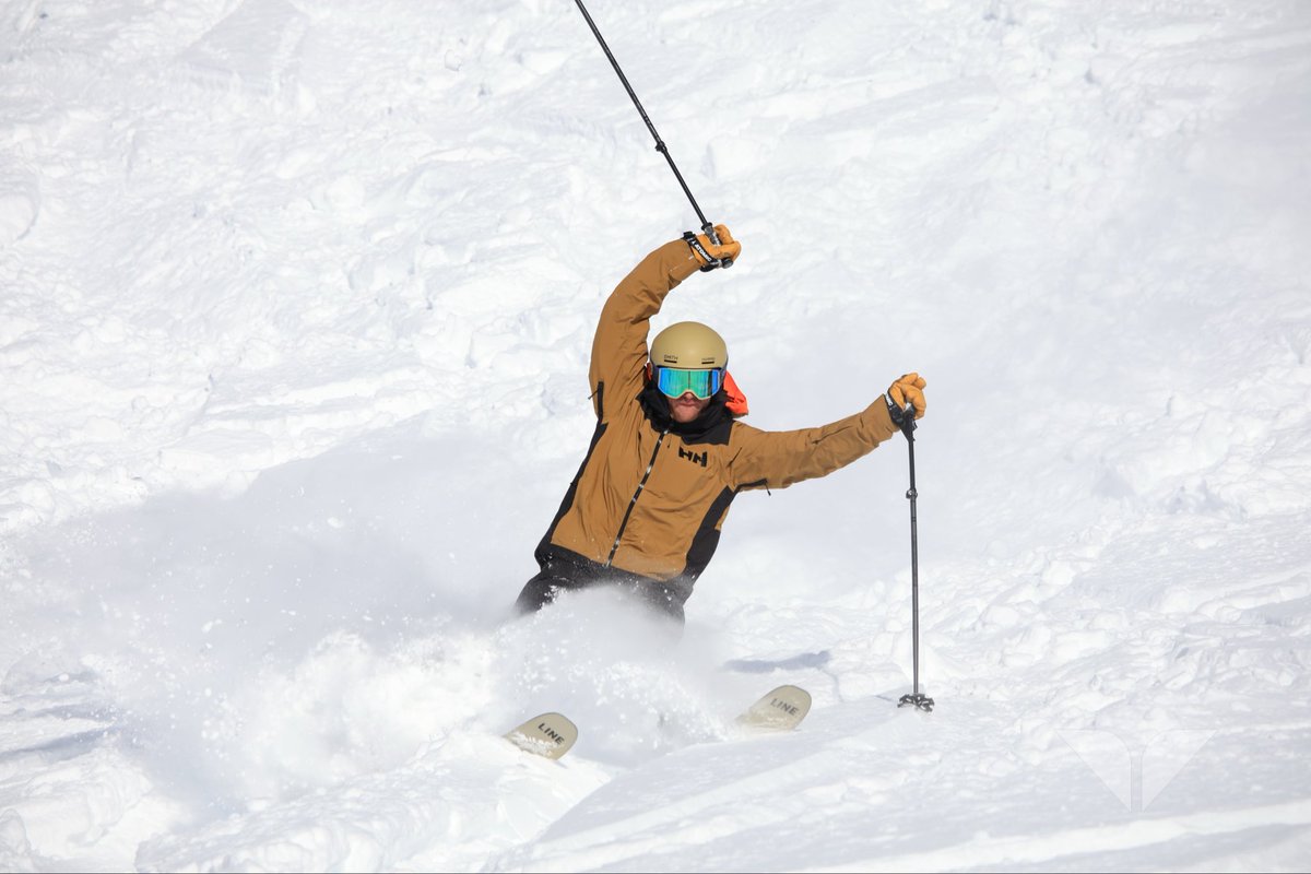 tossrim's tweet photo. @Snowbird
#Mineralbasin
#OpeningDay
#GMTB https://t.co/ptGClclRW9