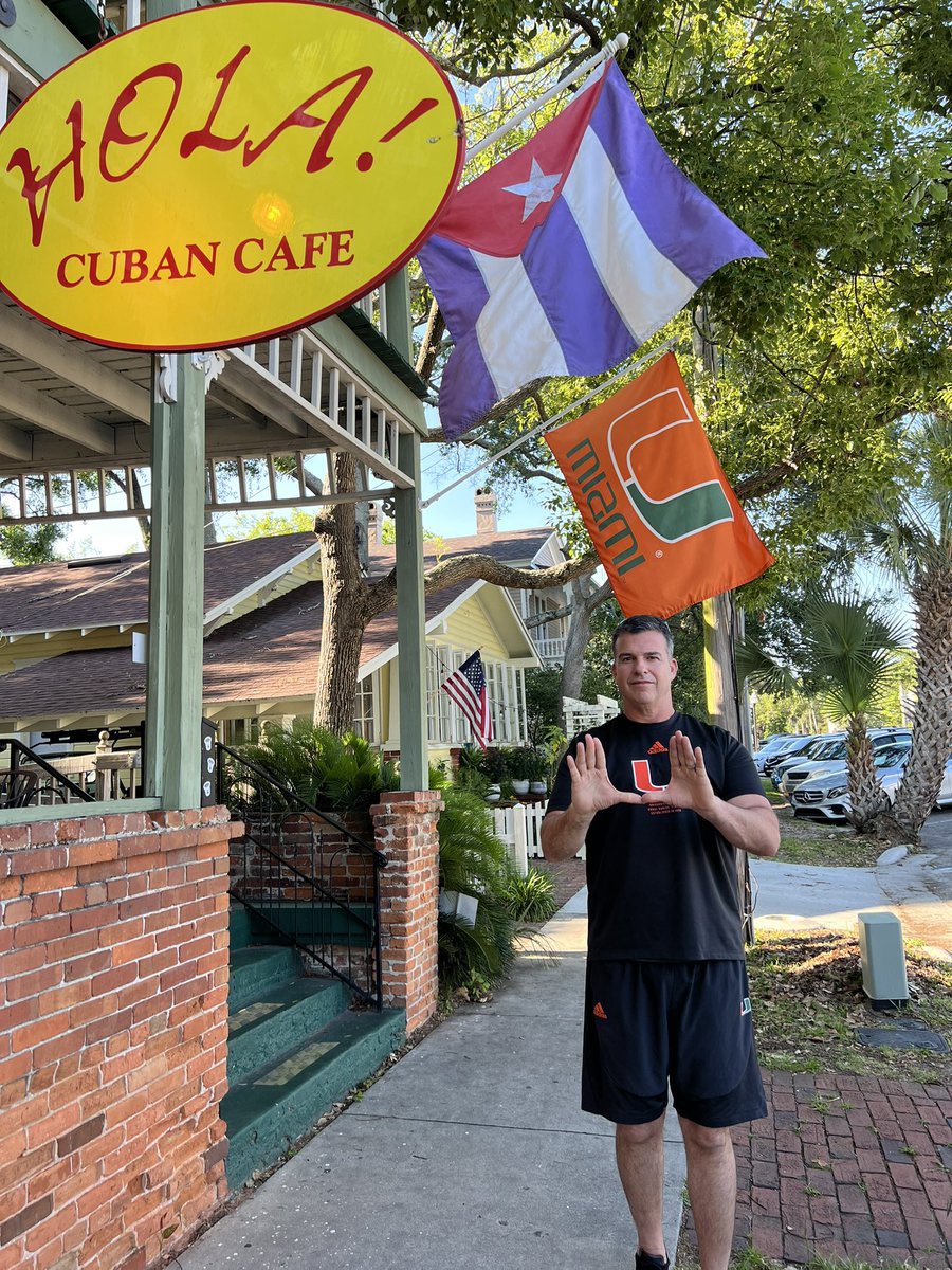 Rep. Carlos A. Gimenez tweet media