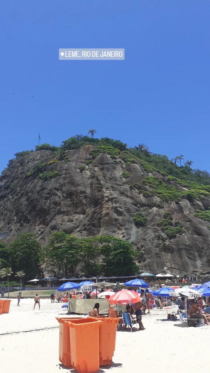 brunogarnier16's tweet photo. Leme de Noronha https://t.co/8RQ66gwif2