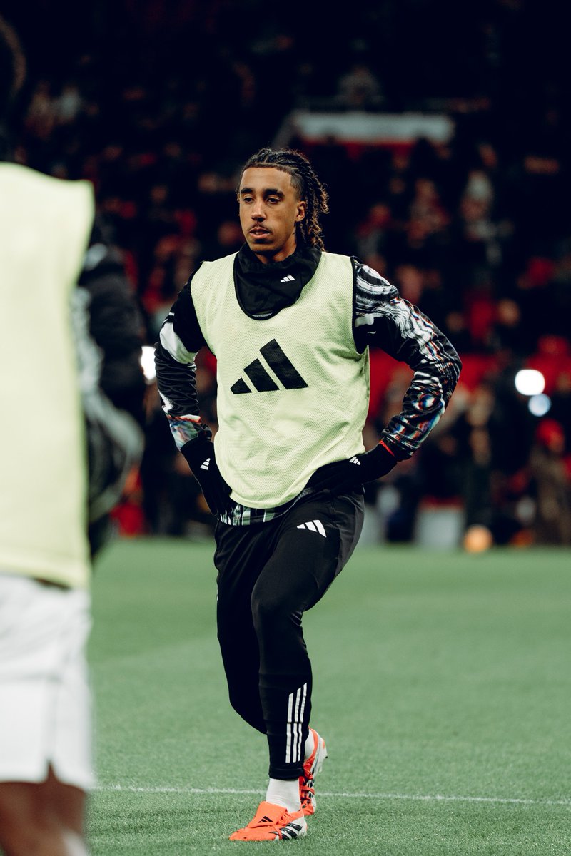 ManUtd's tweet image. Up for the cup! ✊❤️‍🔥