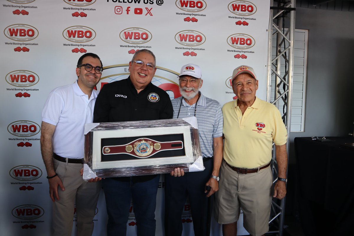 WorldBoxingOrg's tweet image. We were honored to recognize Puerto Rico’s Secretary of Recreation and Sports, Héctor Vázquez Muñiz, for his unconditional support and commitment to our youth and community! 🥊👏