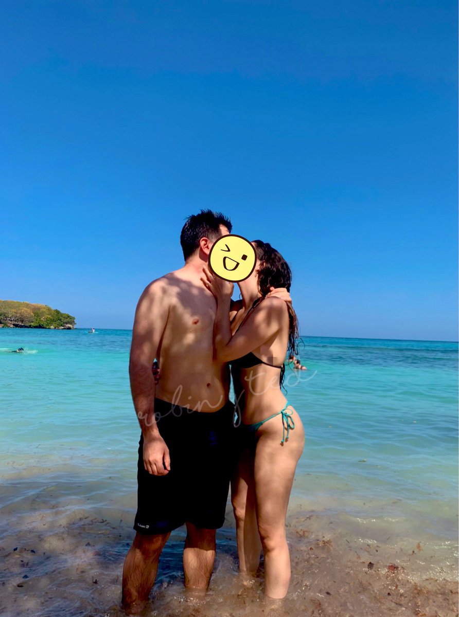 Después de unas largas y merecidas vacaciones:✨ ¡Estamos de vuelta!✨

¿Nos echabais de menos? 🤭