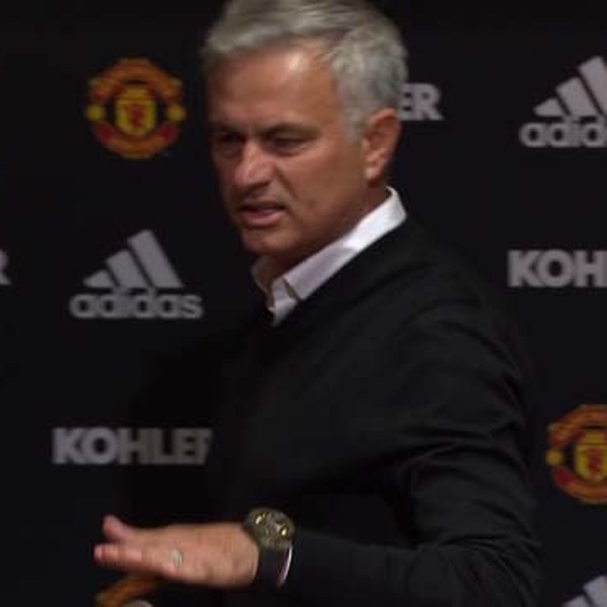 Iconic_Mourinho's tweet photo. Ten Hag and Amorim had their fair share of controversy in their stints…

…but it still doesn't come close to José Mourinho's last year in charge of Manchester United.

2018 United: one of the most dramatic, box-office, mediatic sagas football has ever seen.

[Thread – repost]: https://t.co/gsS9hcpik1