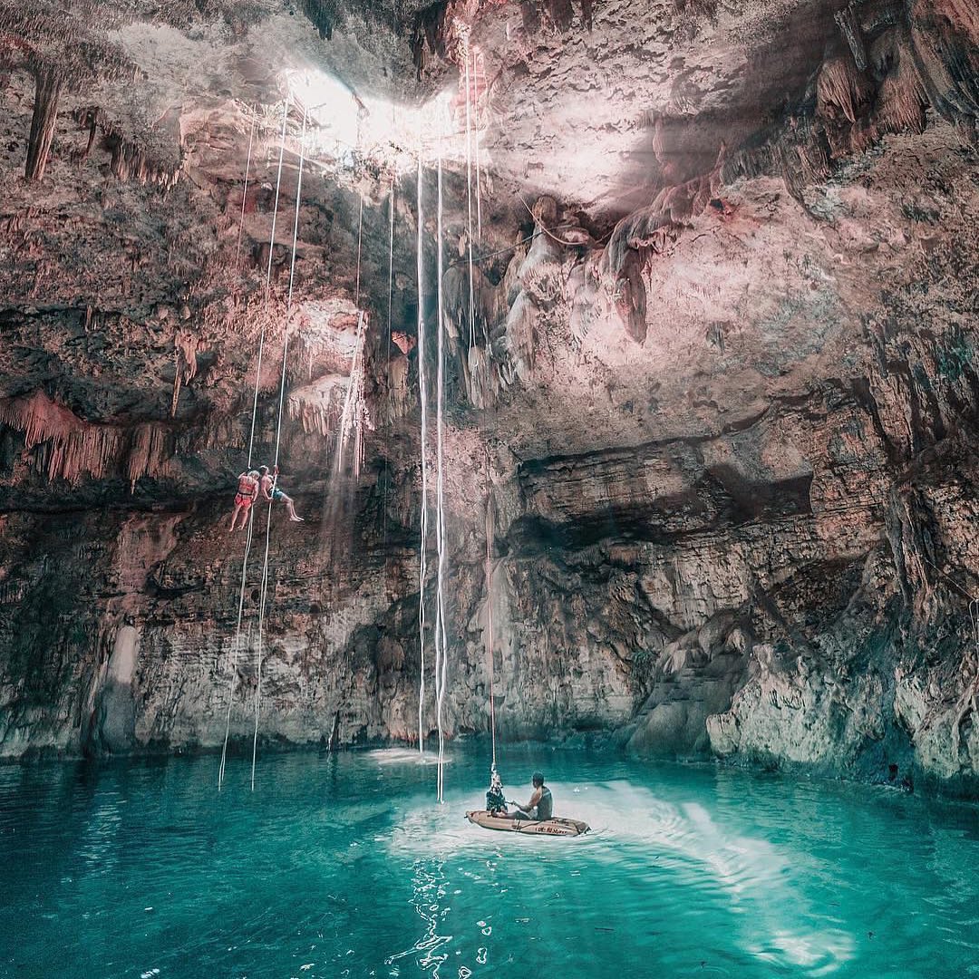 ¡Que bella es la Naturaleza en México! 😍 Cenote en la península de Yucatán