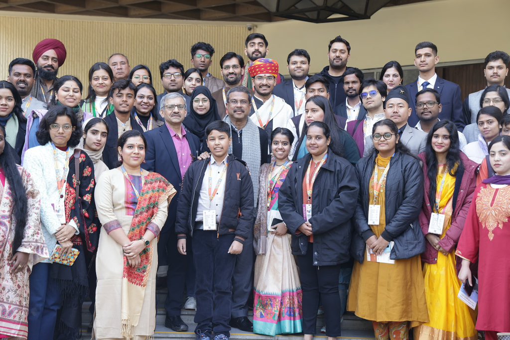 EduMinOfIndia's tweet photo. Hon’ble Union Minister for Education, Shri @dpradhanbjp, interacted with the selected 43 authors of PM-YUVA 3.0 at the Pradhanmantri Sangrahalaya, New Delhi.The young authors shared insights into their manuscripts being developed under the PM-YUVA 3.0 mentorship scheme.

Congratulating the authors, Shri Pradhan encouraged them to make the most of the six-month mentorship programme and create works that inspire India’s youth to read, write and think critically. He emphasised facilitating access to quality research resources, including through the One Nation One Subscription (ONOS) initiative.

#PMYUVA #NDWBF26 #NewDelhiWorldBookFair