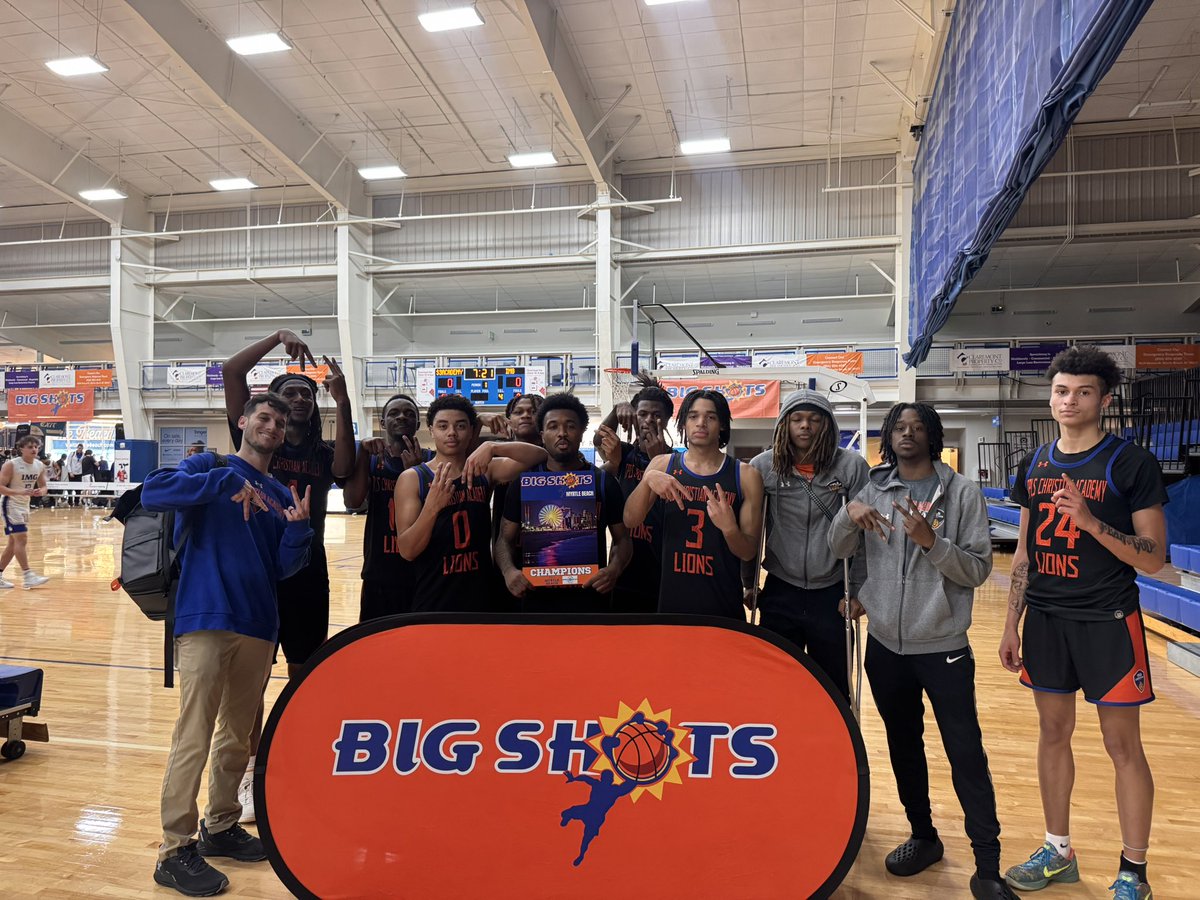 BIG SH🏀TS tweet media