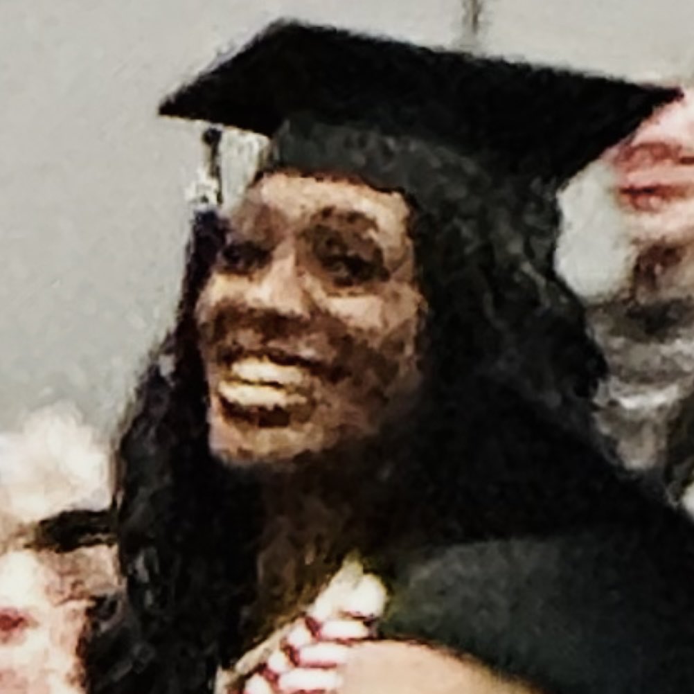 4LTWARD's tweet image. Congrats 🍾🎉🎈🎊 to my baby girl and oldest child @Coco_KayKay4 receiving her Masters in Human Resources at Franklin University(OH)! @TaleesaWard and I are Happy for your success! 🌌 the Limit..Kiddd..#keepclimbing  @24Wardd @NemoAchida