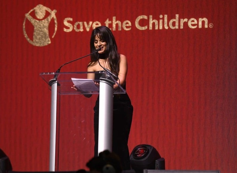 📰 || Reconhecida por um histórico consistente de ativismo, Camila Cabello dedica-se a causas como saúde mental, direitos dos imigrantes e assistência humanitária. Suas ações filantrópicas — muitas vezes realizadas de forma discreta — demonstram uma profunda empatia e compromisso