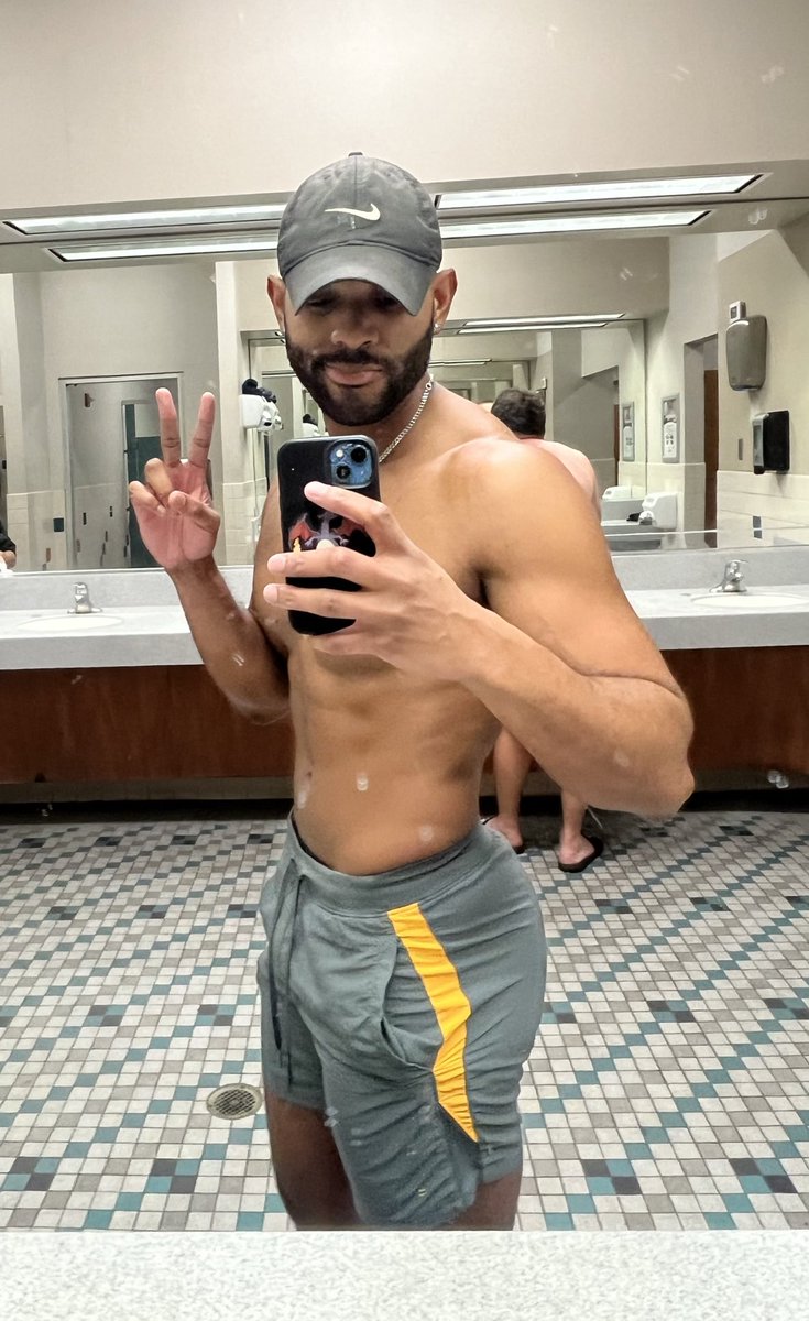 Coquito Papito tweet media