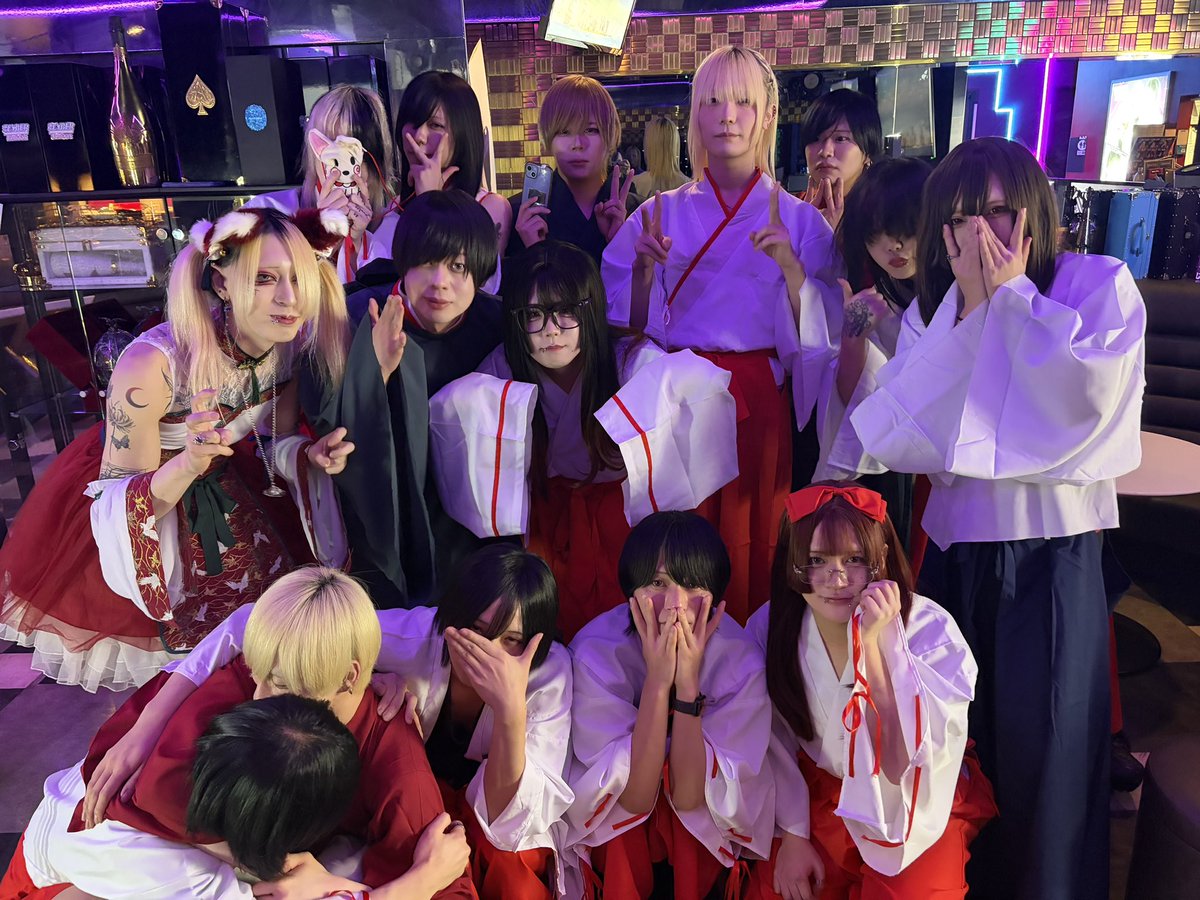 cyber_eeliaas's tweet photo. 巫女イベント2日間ありがとうございました！

両日ともに大盛況でキャスト一同大感謝です！
これからも皆様との素敵な思い出を沢山作っていきたいです🎶

改めて今年も宜しくお願い致します🙇 https://t.co/A7CxqTg8rF