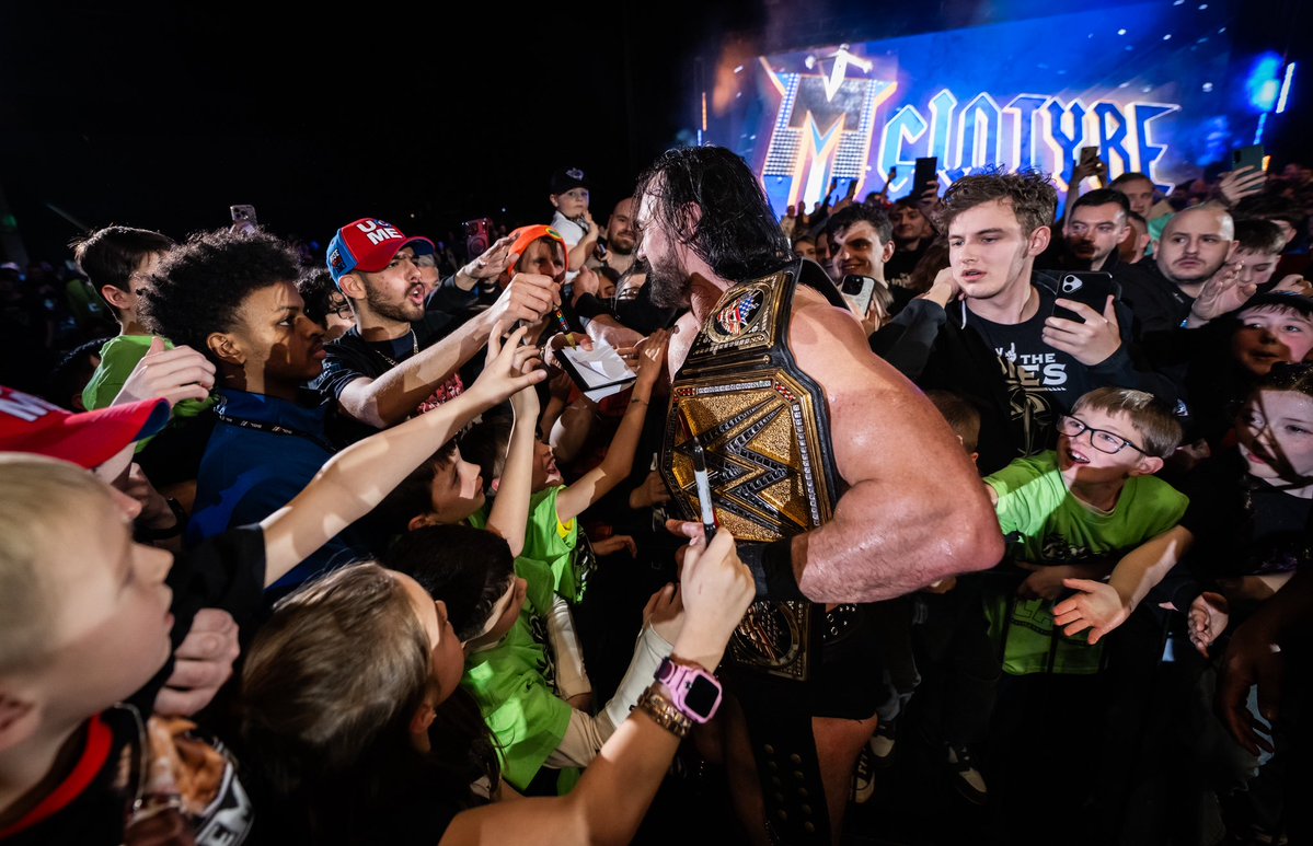 WrestleFeatures's tweet image. Imagine how much this meant to him.