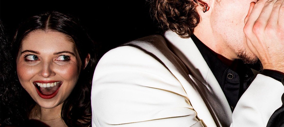 jimiinsmochi's tweet image. Ella representa al 99.999999% del fandom 
GURL 🎀