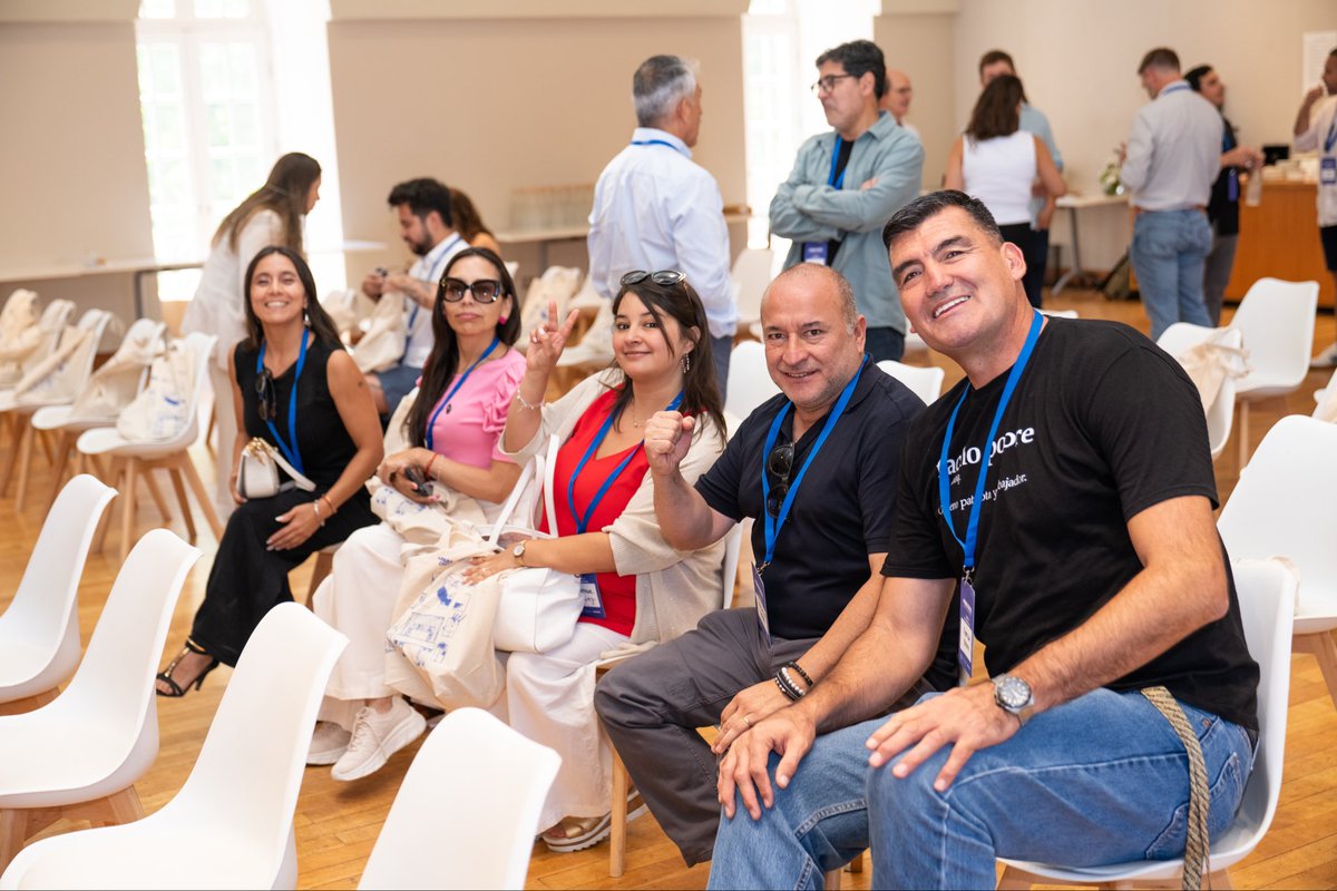 Más para Chile tweet media