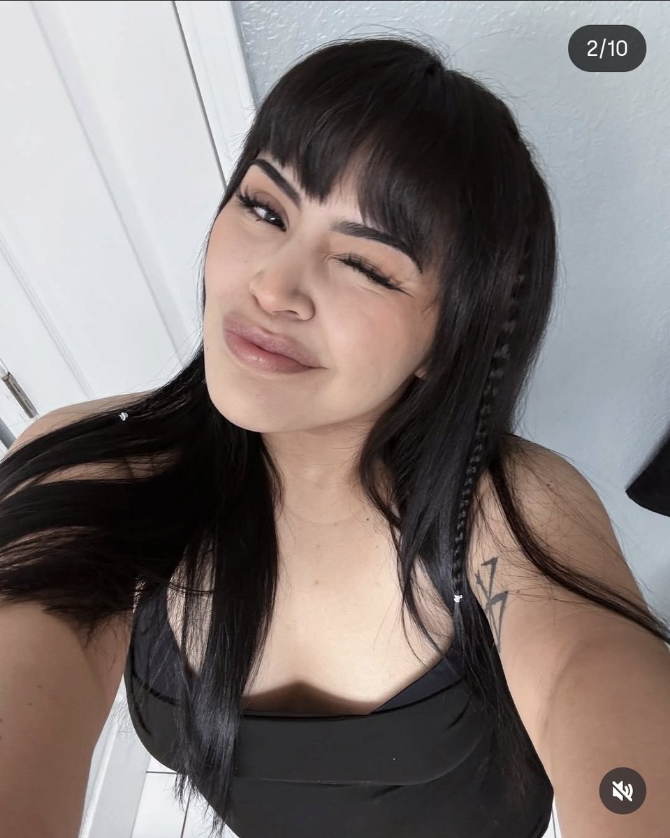 bbbruh26's tweet photo. Tribute and degrade my irl joanna please dm for  more pics no nudes I do have ai edit nudes lmk 

#jerktribute #cumtribute #cocktribute #wankchat #cuck #irl #exposed https://t.co/TK5VM2hB6s