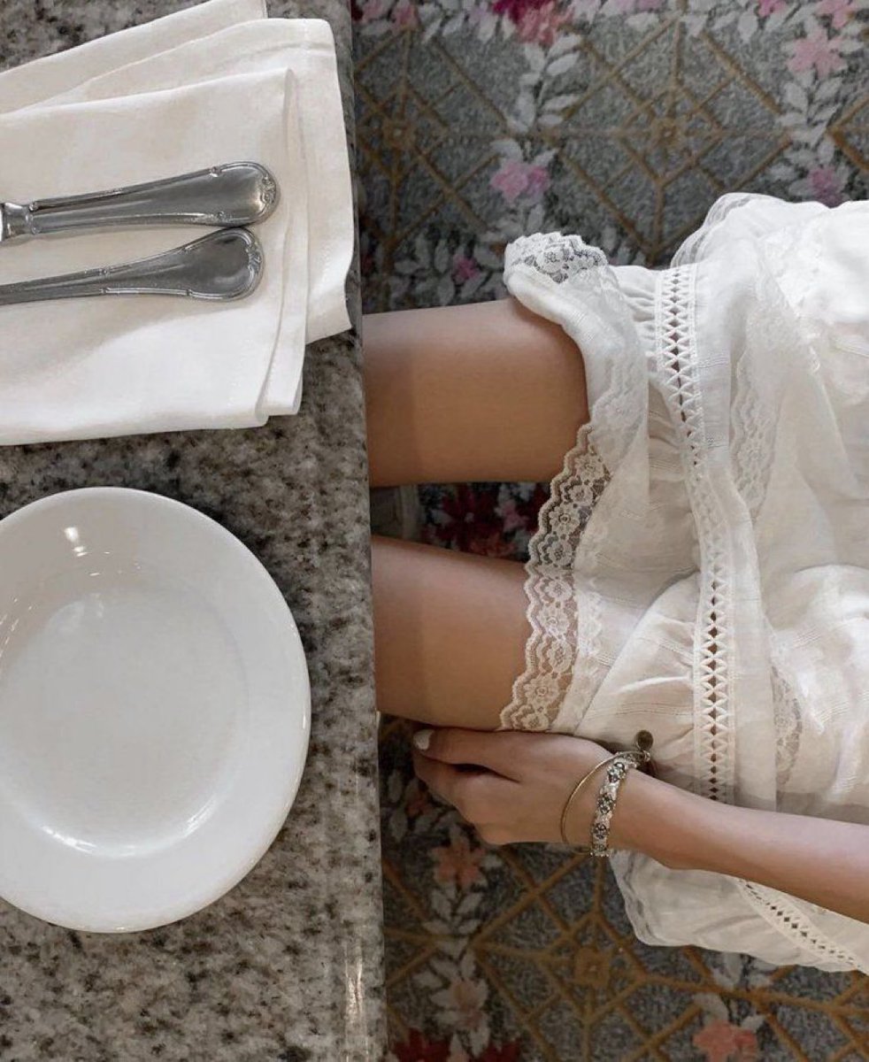 yipyipx's tweet image. 