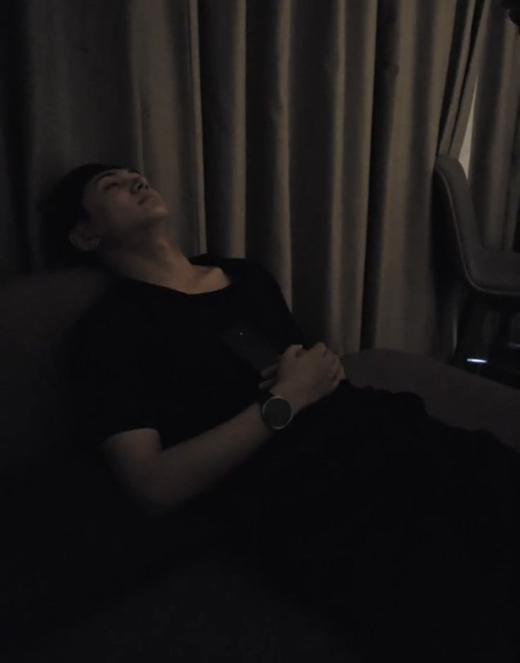 SilaasDominic's tweet image. Brother time.