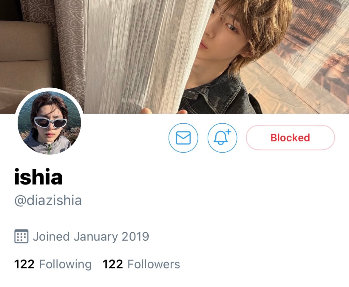 nonecoer's tweet image. 