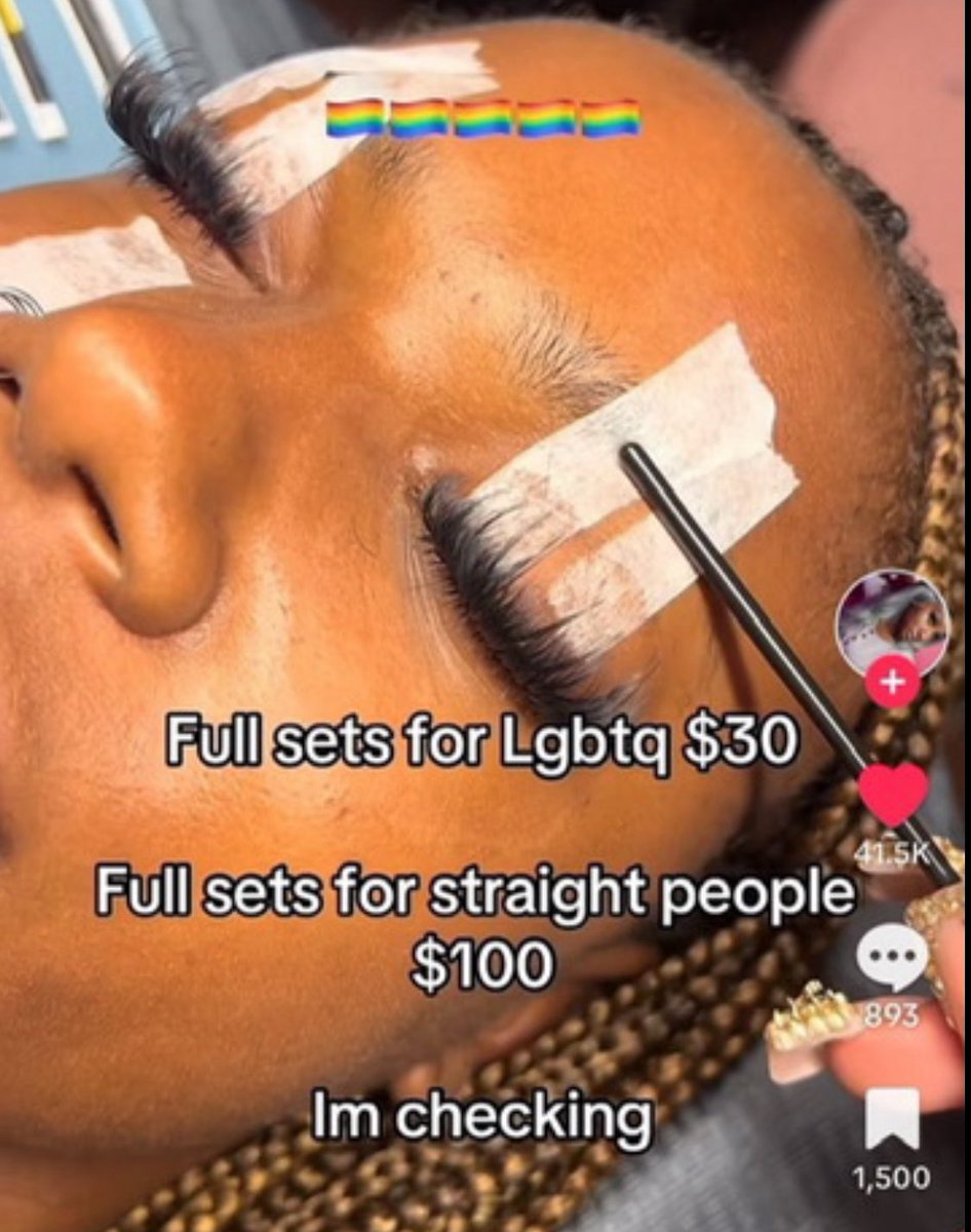 tayhader's tweet image. Taylor casting the eras tour