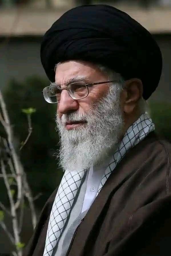 Hydriork's tweet photo. رہبر کے فرمان پر
جان بھی قربان ہے

 #PakistanSupportsImamKhamenei https://t.co/MVbajdcS8a