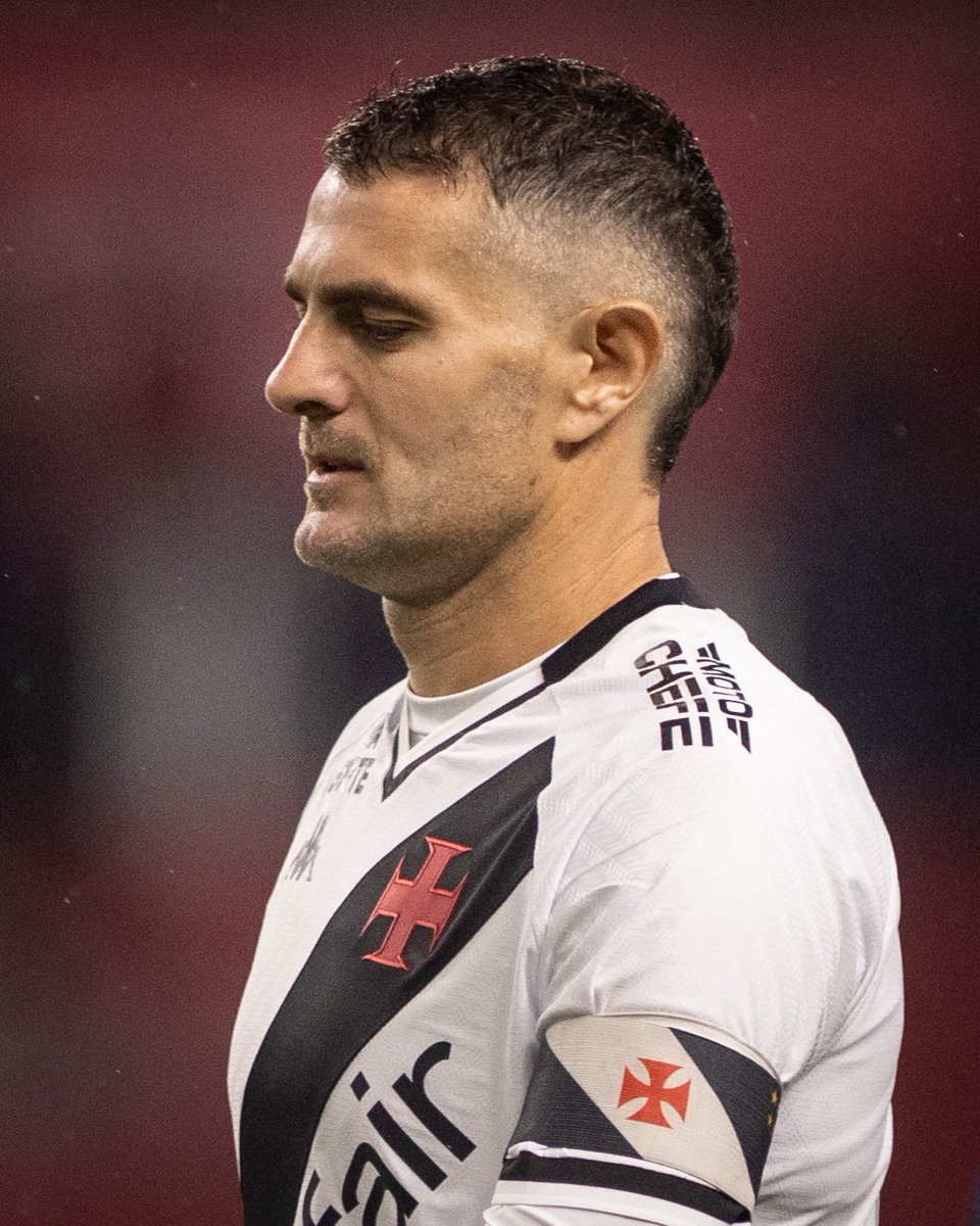 newscolina's tweet image. 🚨 Pablo Vegetti será jogador do Cerro Porteño.

O atacante argentino chega amanhã ao Paraguai para assinar contrato com seu novo clube.

📰 @ArturoMRubin - @FALG1080am 
📷 Dikran Sahagian