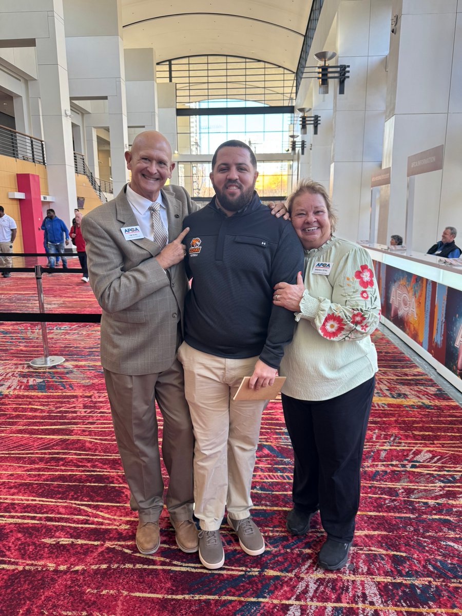 Tim Teykl tweet media