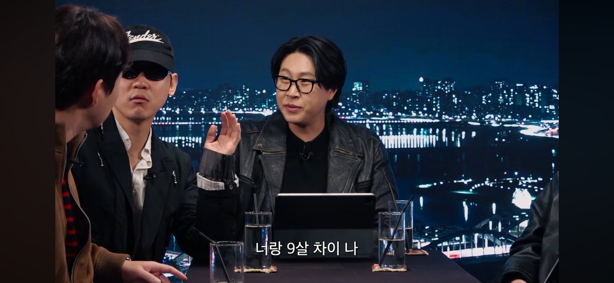 dailymocabunny's tweet image. 아니 ㅆㅂ 9살 차이 난다니까 그래서 뭐? 이러는 거 어이없네 (ㄹㅇ 큰 네거티브)