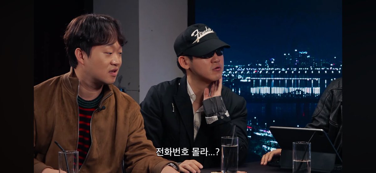 dailymocabunny's tweet image. 아니 ㅆㅂ 9살 차이 난다니까 그래서 뭐? 이러는 거 어이없네 (ㄹㅇ 큰 네거티브)