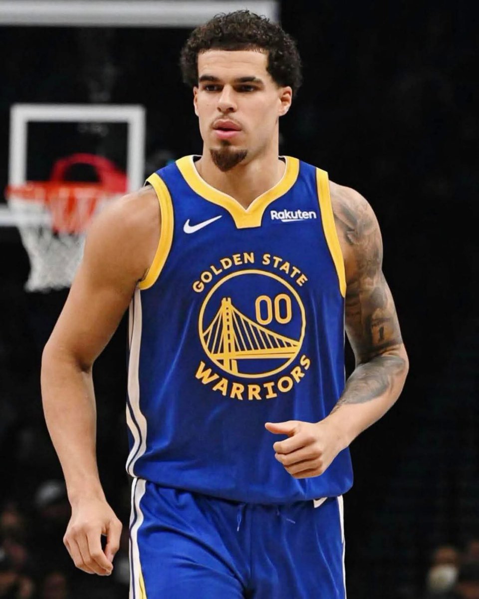 Steph Curry FR 🇫🇷 tweet media