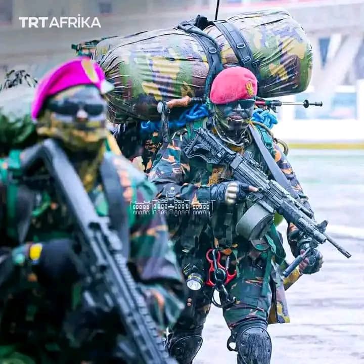 AMINATA OEIL DU CHEF tweet media